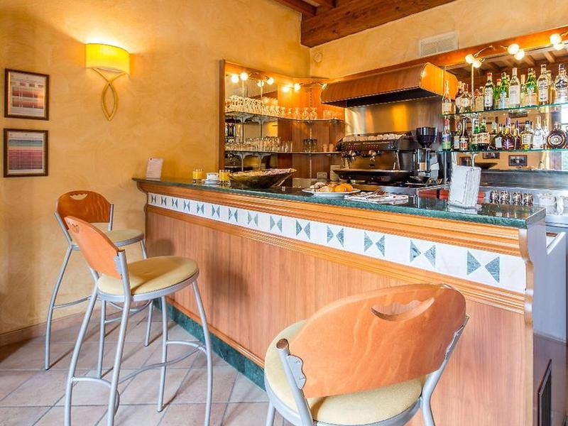 EA3CC3A9A76EC7BC8D2CDBD9E8280EE6