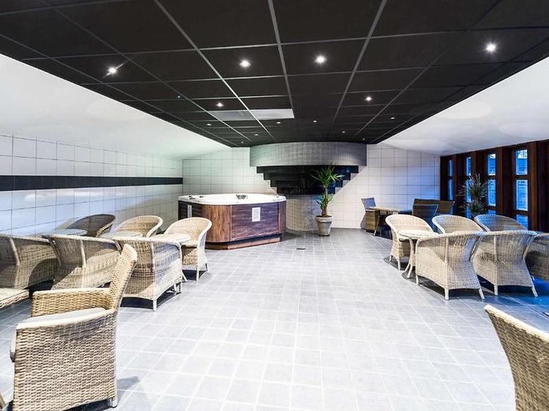 1C9B1610FF7B2D05101E1DA0D35D5875