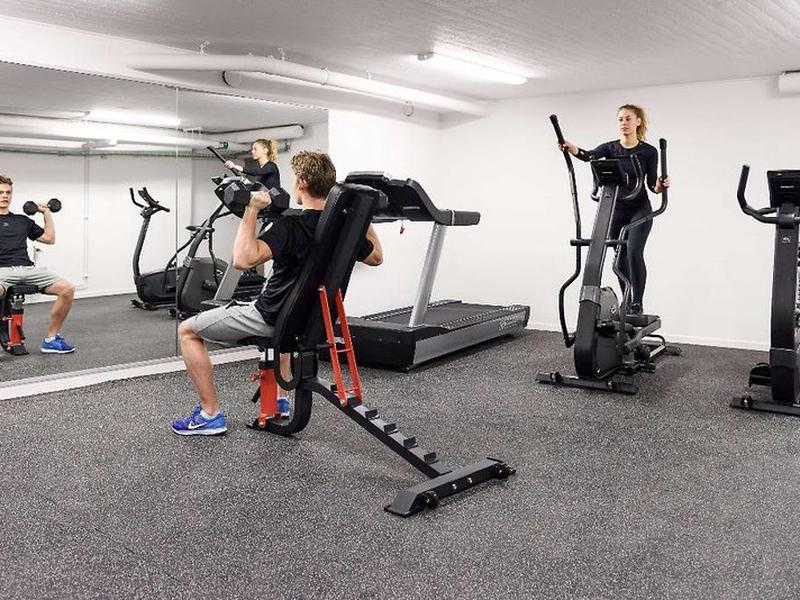 802AB2B3B65E4780C81D32072241E98A