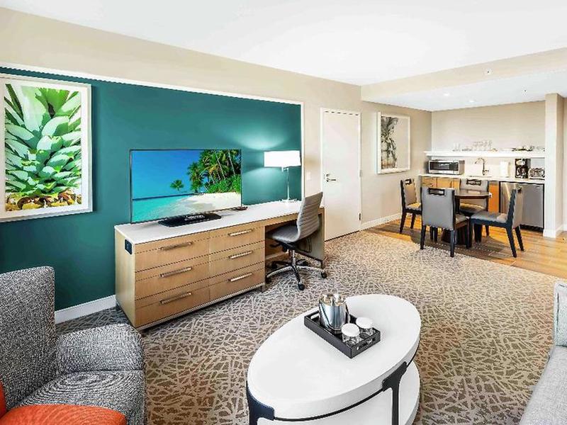 04A9780215E7F646716E8FEA0E8F3649