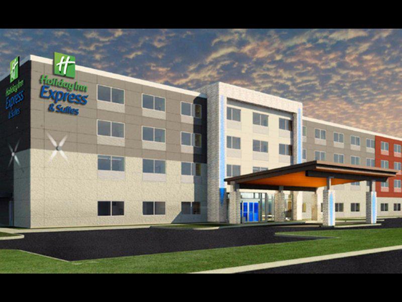 Holiday Inn Express & Suites Toronto Airport West by IHG