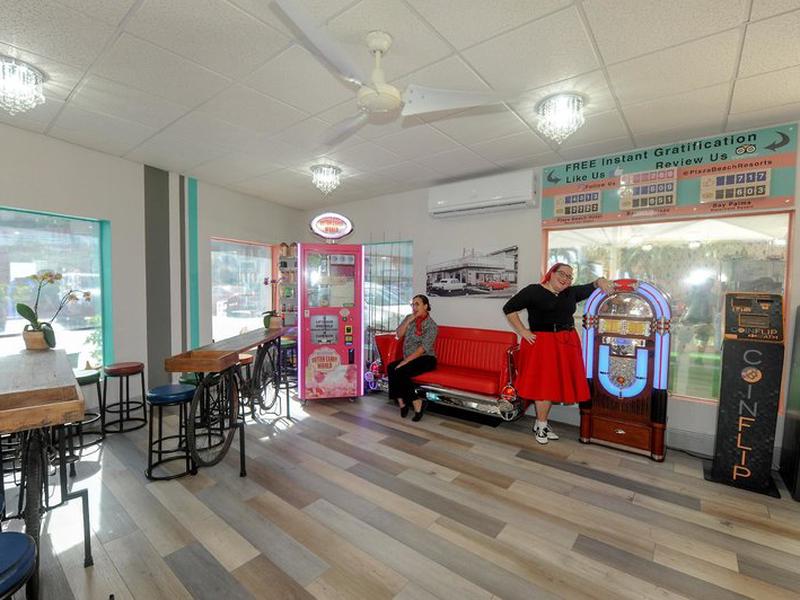 8CE1B728DD27F387109B4006BADCA30A