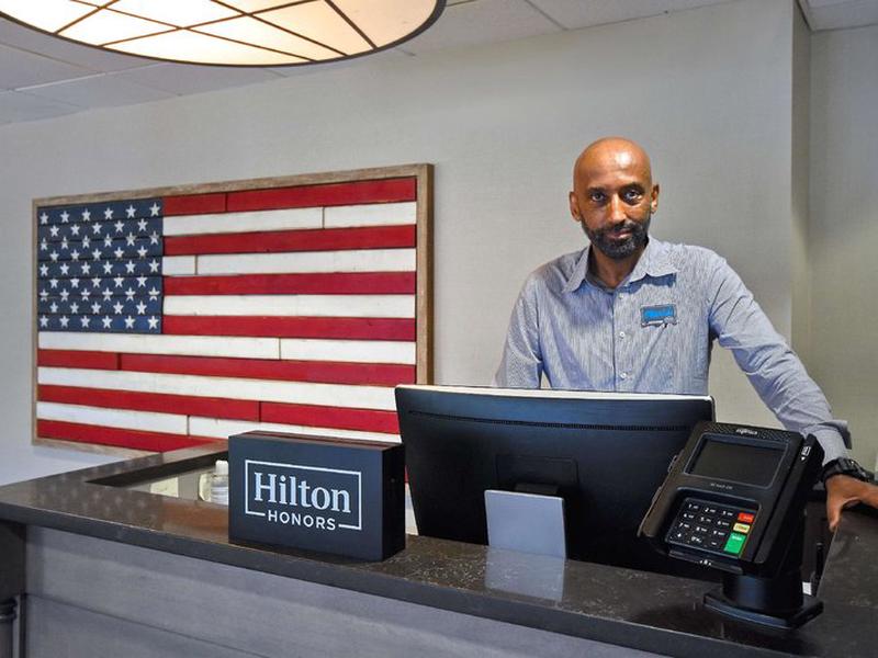 6F1976A6753B4B4BC70D7CE494306198