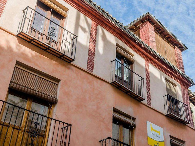 C76AA3CF9B2496530F915DEA09E177A4