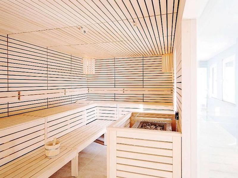 0F9229AD1533A35352F753C39399517D