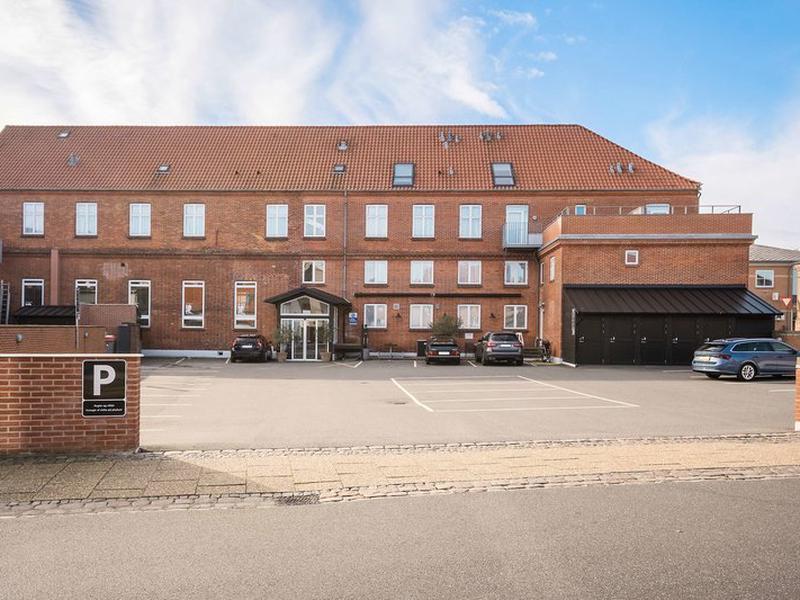 D809EB3825D0ED6FAAB8DCE2D844A830