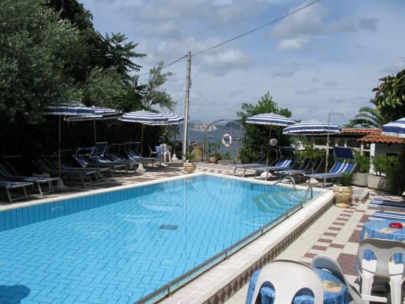 7EE8CCFDEA676DD794B7C00C7427C669