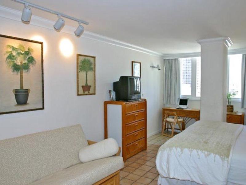 0BC155DF5B69E626C9B346DAEB24434D