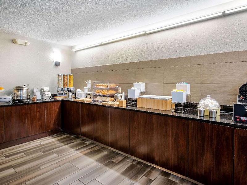 69C9CD7FAE70D01358AB24320324C523