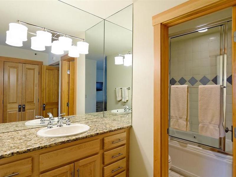 966450EB002D01155322CD5B9EF99E94