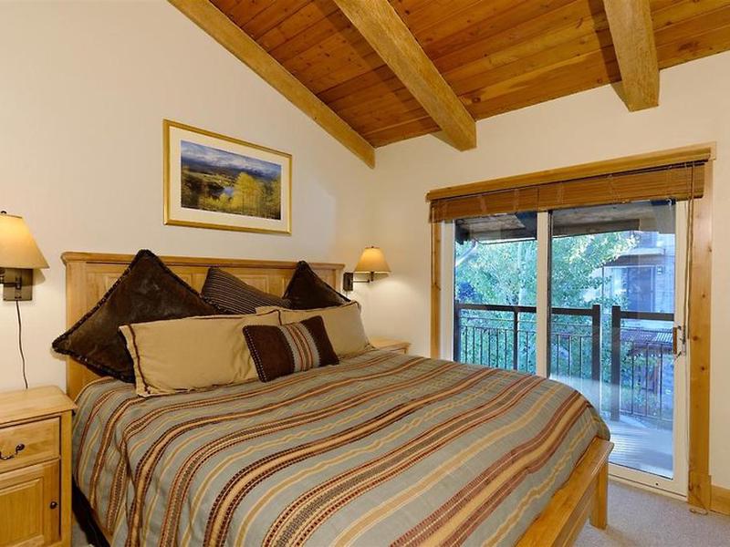 BC06FC2598EF2E0D6596C21825BDADED