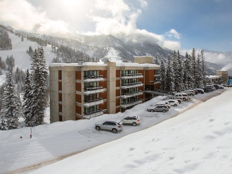 6FC6158382503F9DCFC490FC6687747B