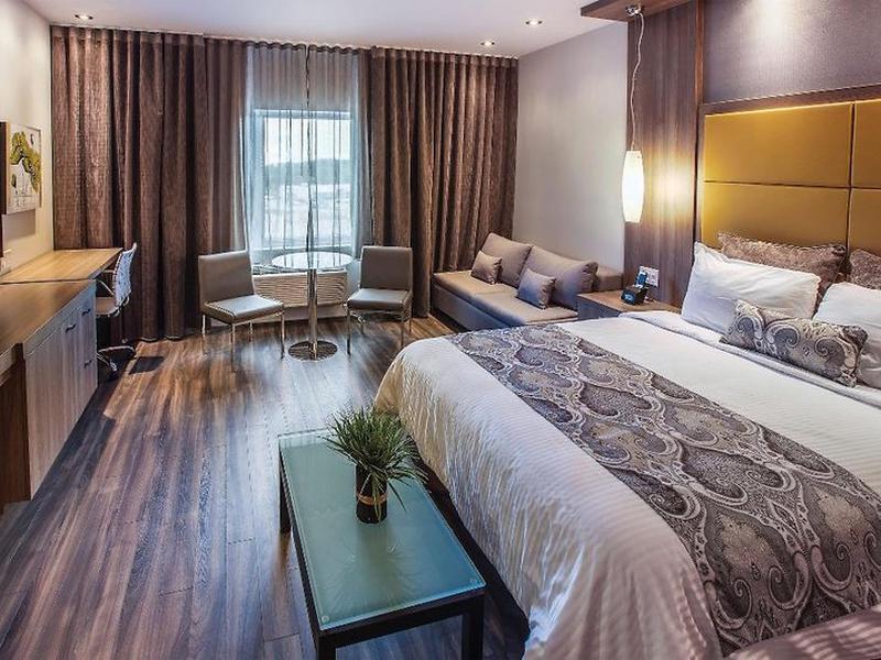 CB9D94B0BEE26DD15327FD1A4D8247BA