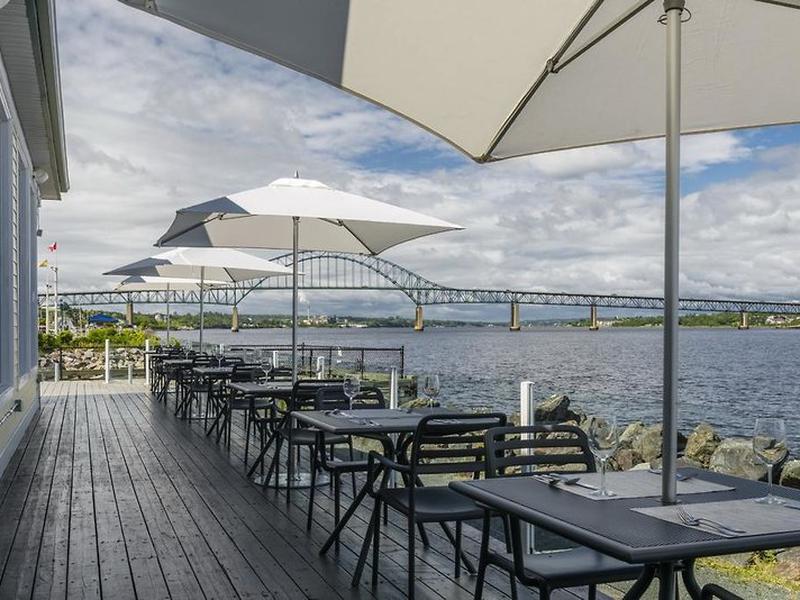 7B058199DA605BA477F7FF325FD81BEB