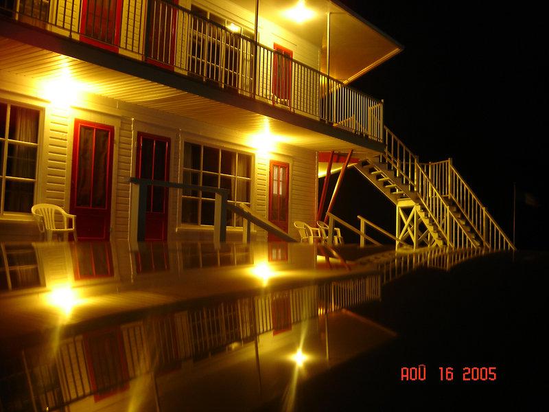 AB366270362646A0859E14192E3E759F