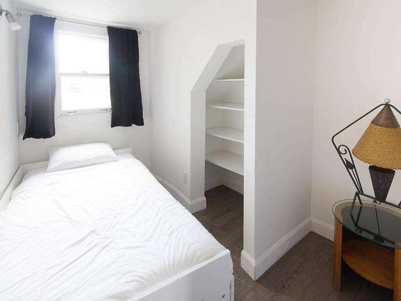 F345BB254490C64967F9E7C16076A9DC