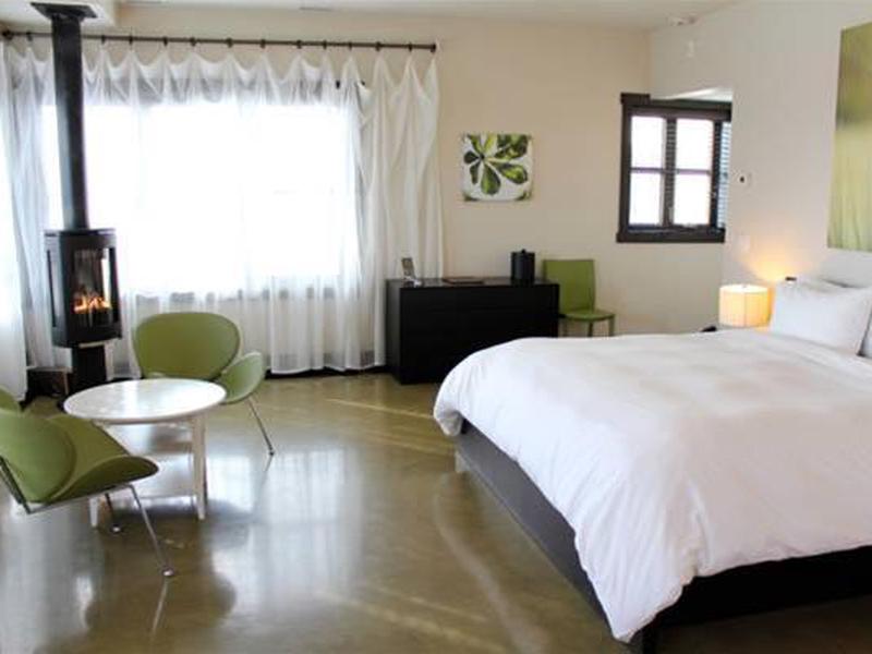 033496FF59AA2A0BF5AD940BAADF5DB7