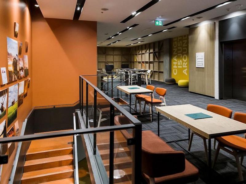 FB8136DC01BD06B8EF30CD83A3E61C57