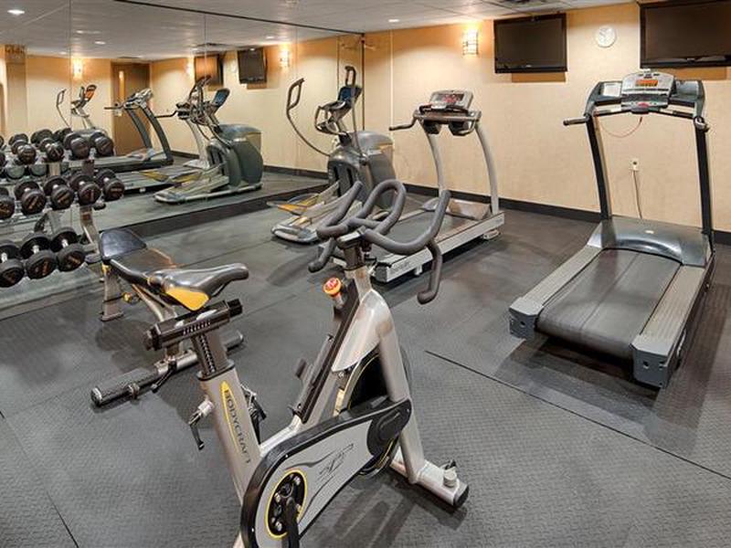 4E677DC66F6F68AE2AABF5BF3237CECC