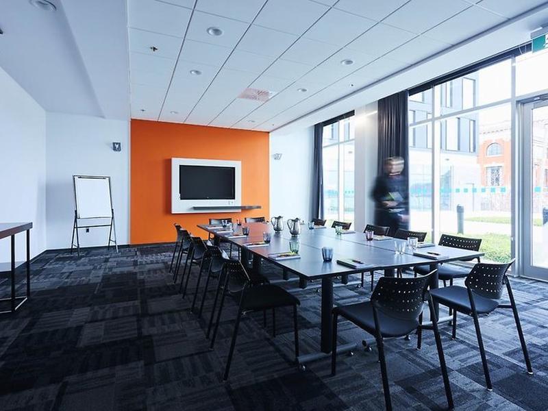 860DFF8EC0B400508AFBB84B3FB75E71