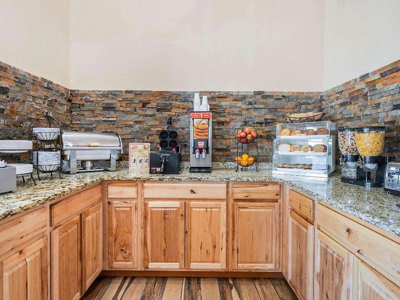 C34DD15AD6F9AFDF207FEF1345EF12DC