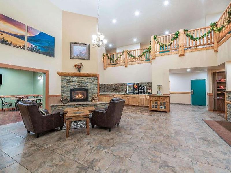 F4F8E3CC311E6696612D2A15B4F26F9B