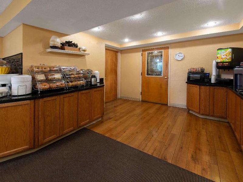 ADEAFBE17244A78439B5E0827CBF713E