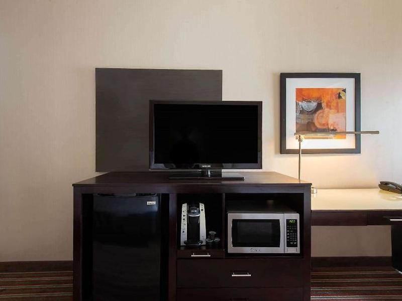 B86F69251000CF7D880B670B0FF78450