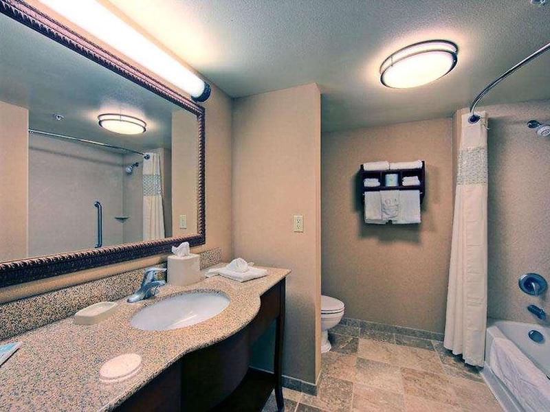 DE6632F614D7A5547C7B8508AD8708C5