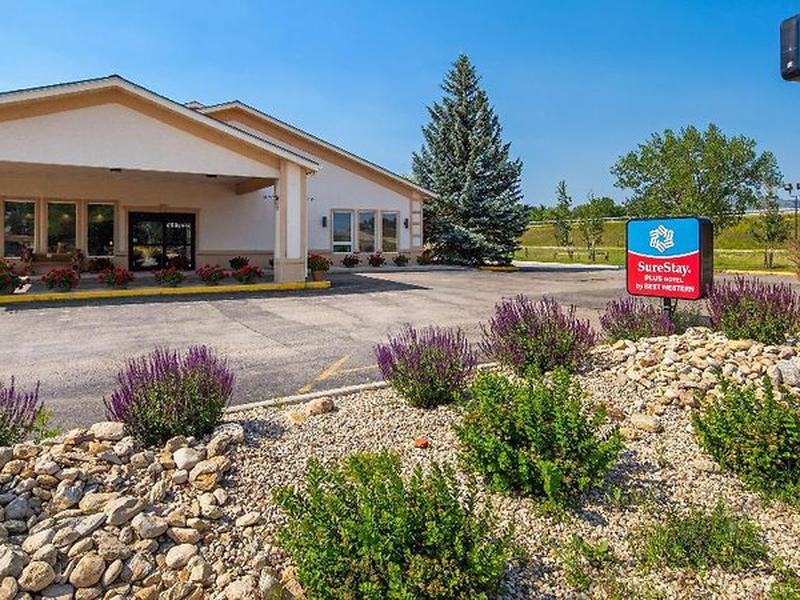 F137DB282F59825D0F71378589D187EE