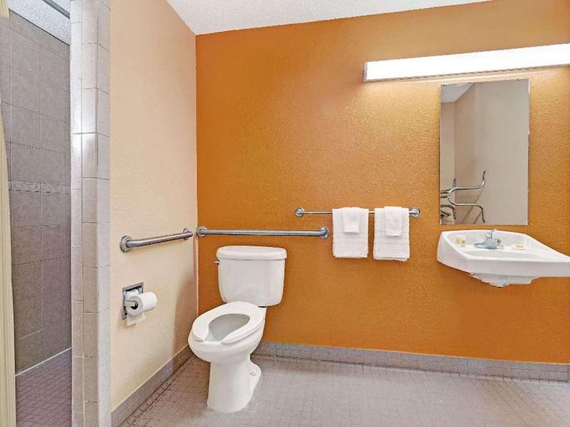 922BE8F71A1FFEC7B9CFDC0570FE50AB