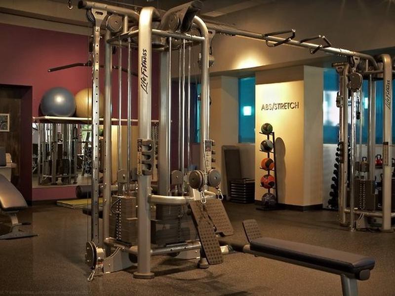 09B2281F449D0AD955FAD28120D74536