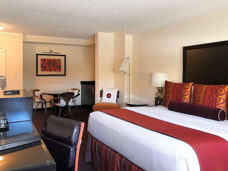 ADBE7EF772FCF438E3B6E838BF92DC7C