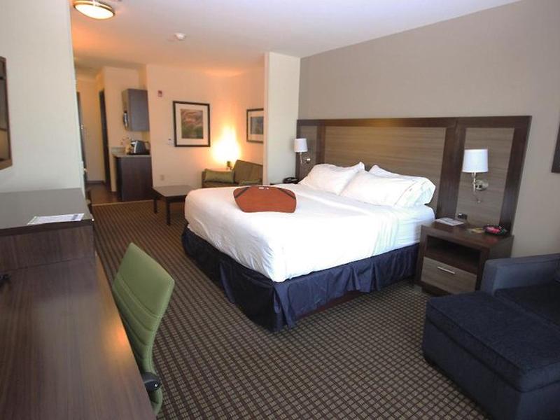 6A456098E0D215C6A4B895D7BC53C4C2