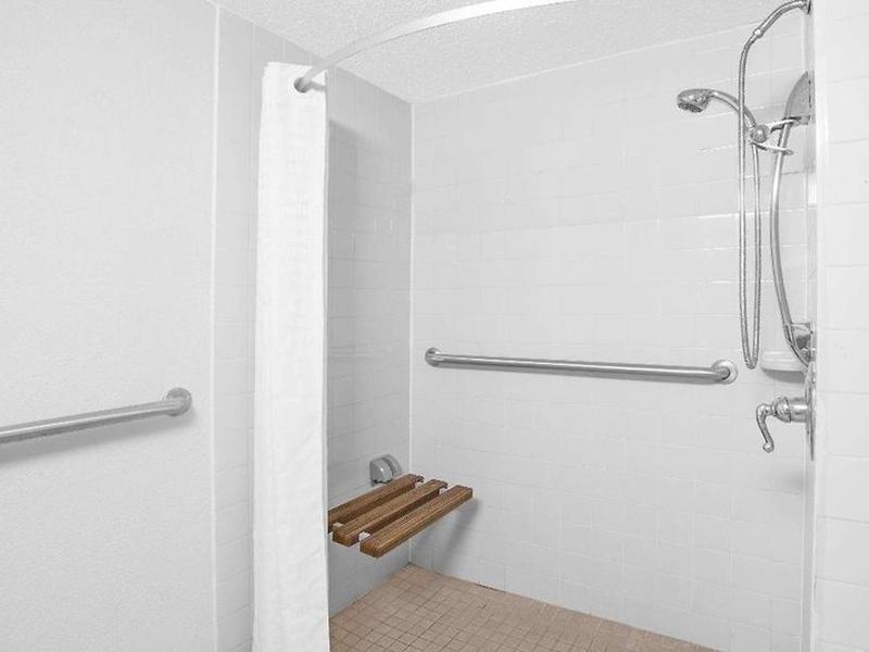 3322ADC0499F46C1673027EB33150284