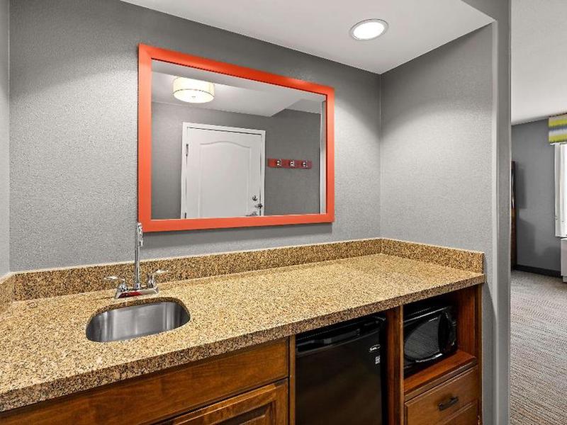 BA275B8AA224FBDB1B47F286FCD12C7D