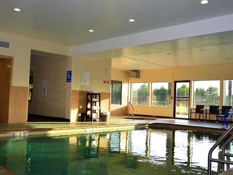 B22EF8DAC14C98F7D6CEEB87F8B5A881