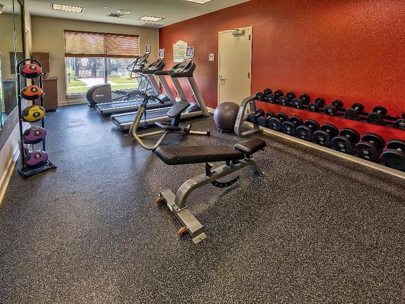 E0EF2462B985DFFB0B1DBE3D981A2F03