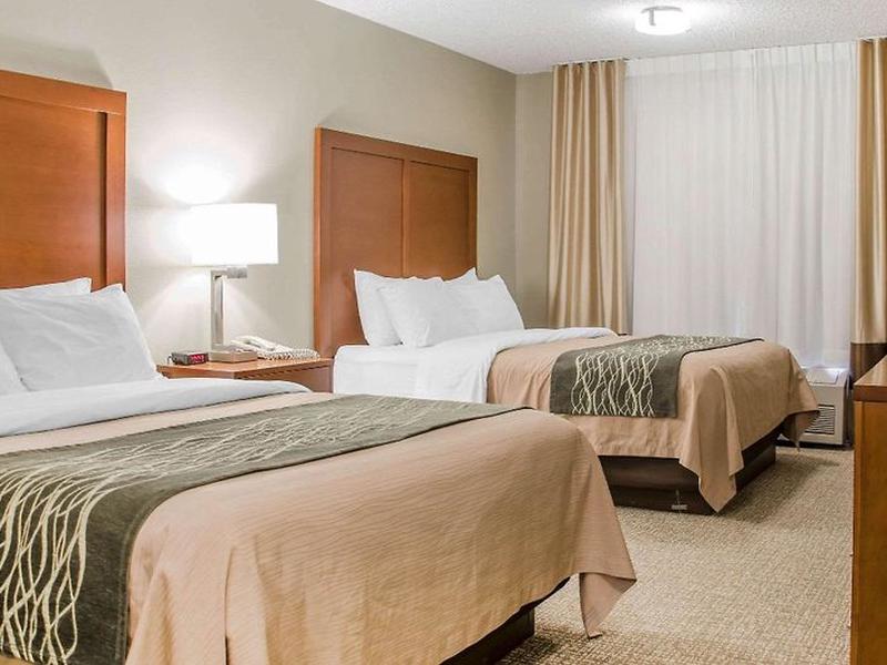 3D440BC1AECD4D25125444FAEEDD9235