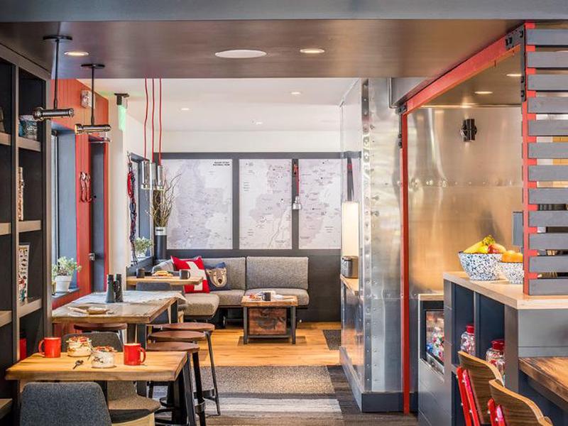 18B26295B9F8E6AD6D8D0AEC9F230A3C