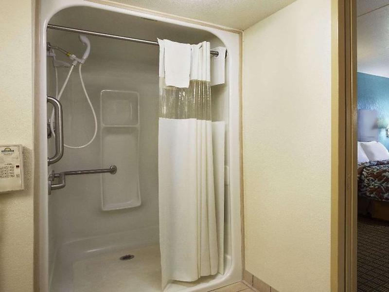 43960F8325F5BDF3950804E16312EE06