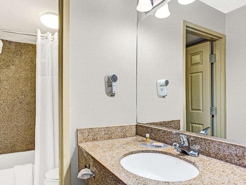 32A196643A1F41A683D8520195A9711B