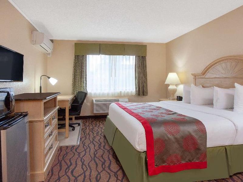 245321B9EEC27BDF324ECB8C005BA331