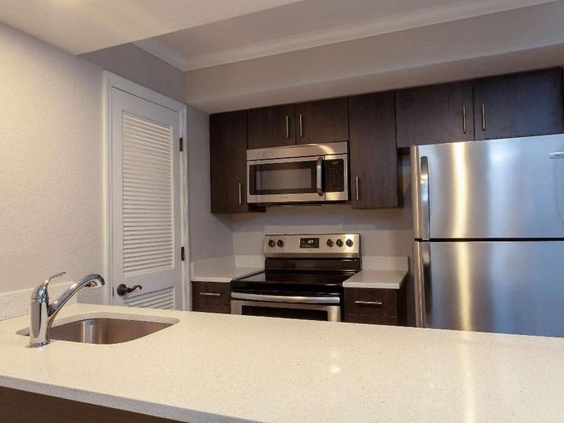 ACAA85899FA97539F6C6BF0CB72F144C