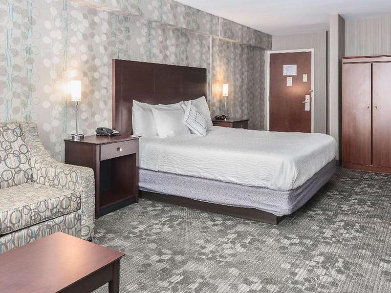 592C362ABB03D11F90B3CC75CC87E006