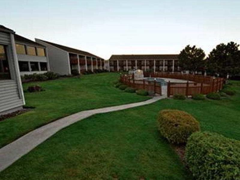 7B2F7282A8D8C8D64615EB44C8D64908