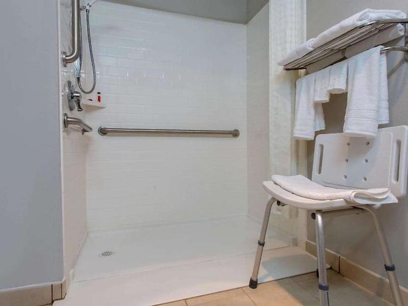 9E10054FBC75BD752906657A588942B6