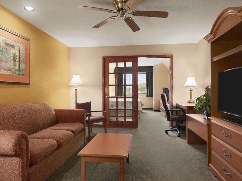 EDB9F068DE25F73232695AF1A46B2D03