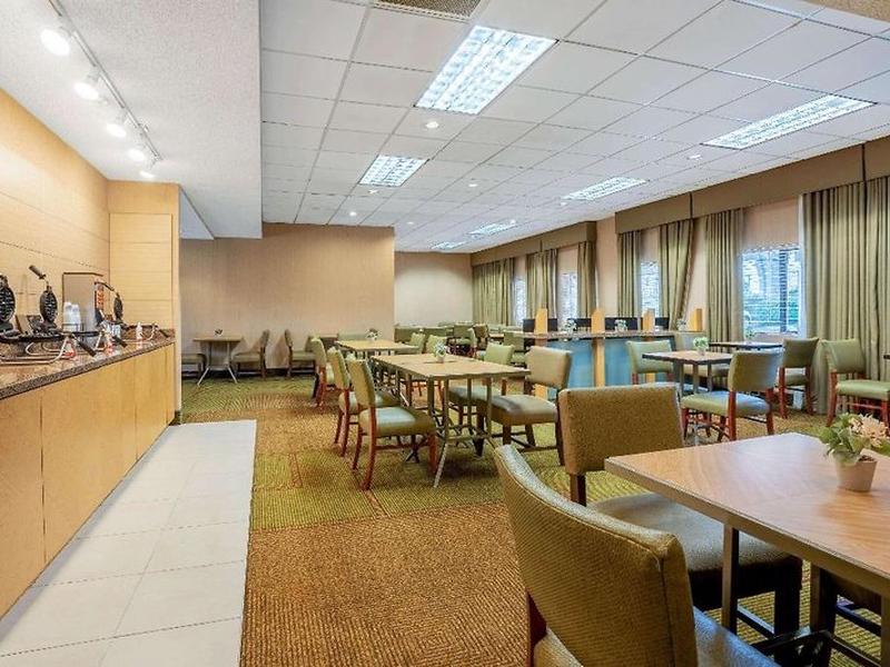 71776B2D7E6BB3FCBAACBD4C8D797AE6