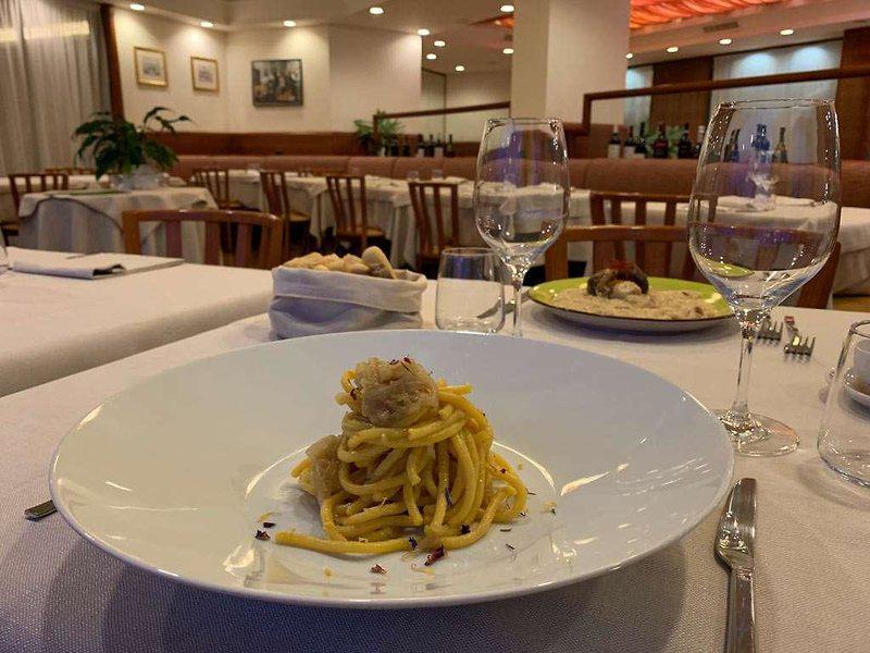 3EE51A28A51076E249F240CC288D58AE